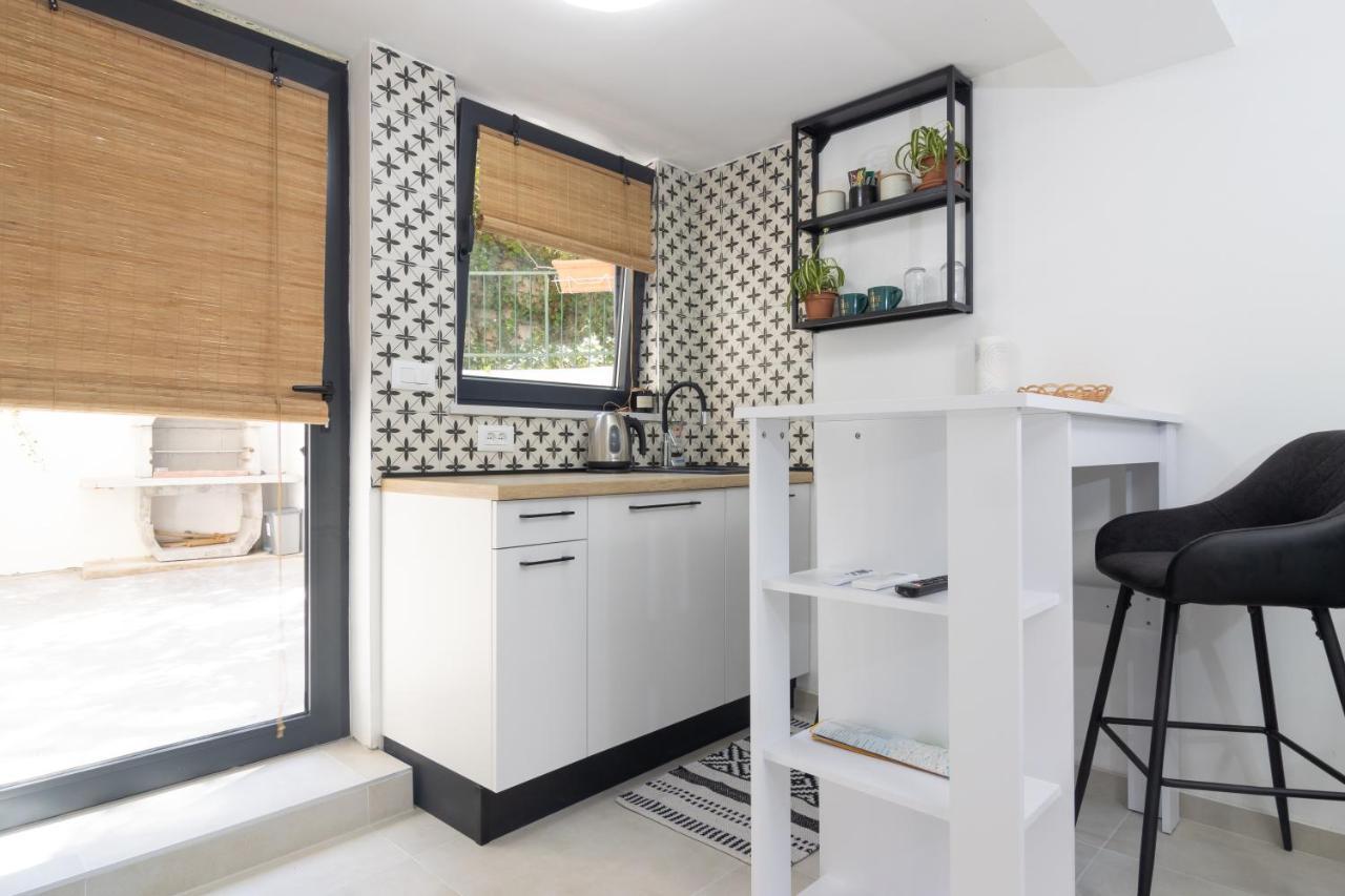 Studio Tina In Centar With Parking Spalato Esterno foto